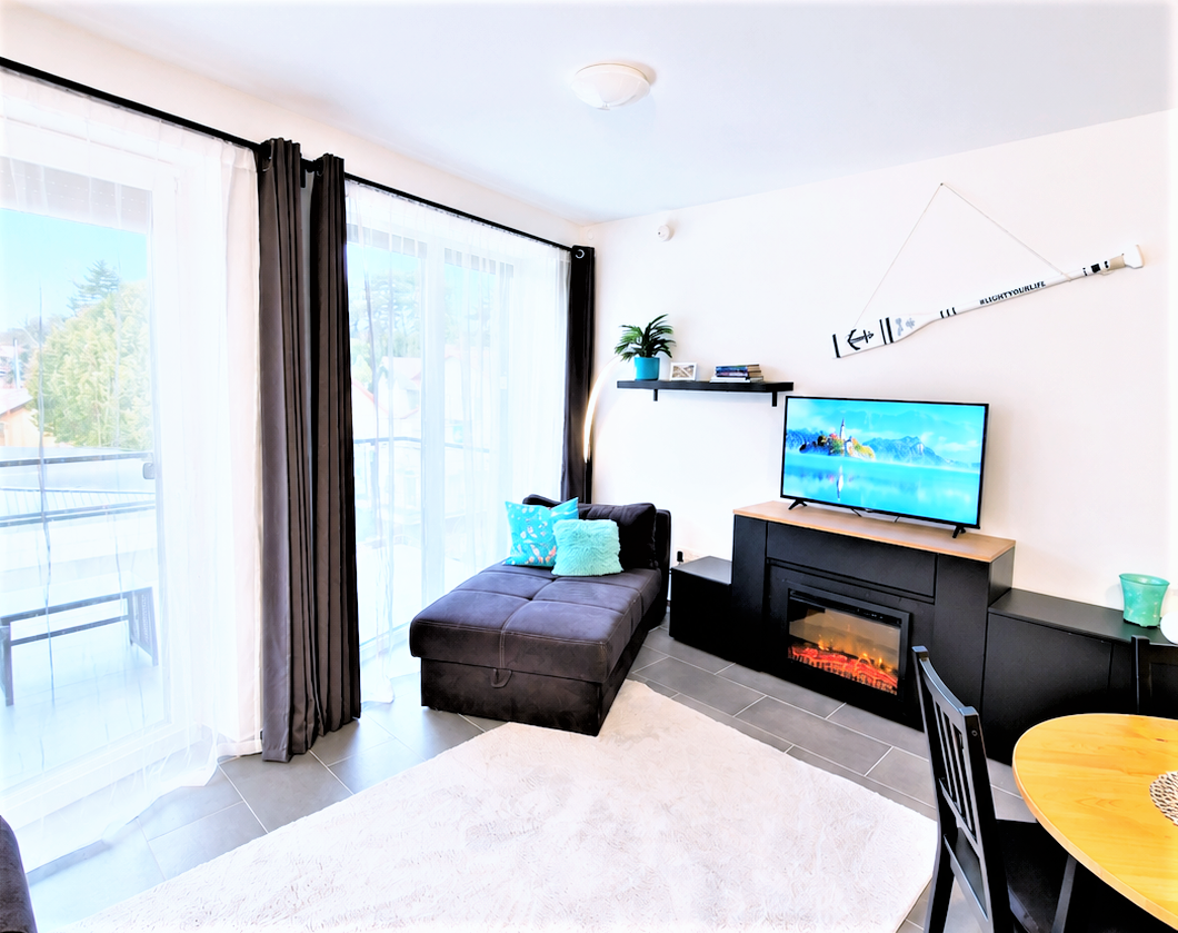 Marina Lake Home